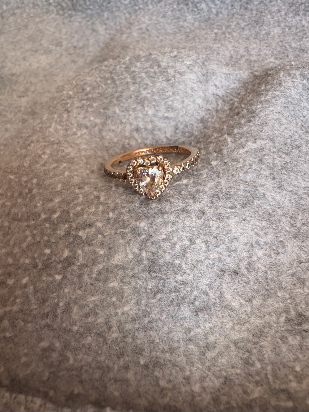 Pandora elevated heart ring rose gold